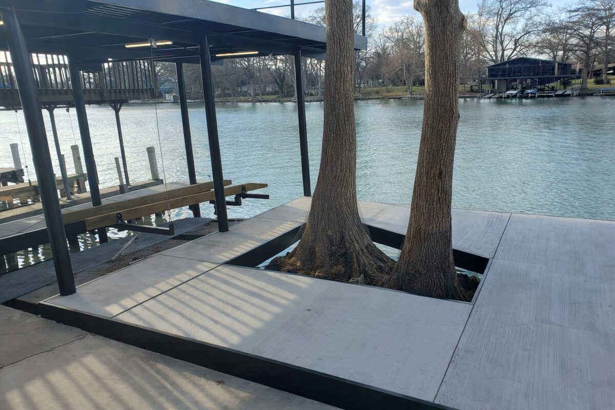 Dock with piers on Lake Dunlap