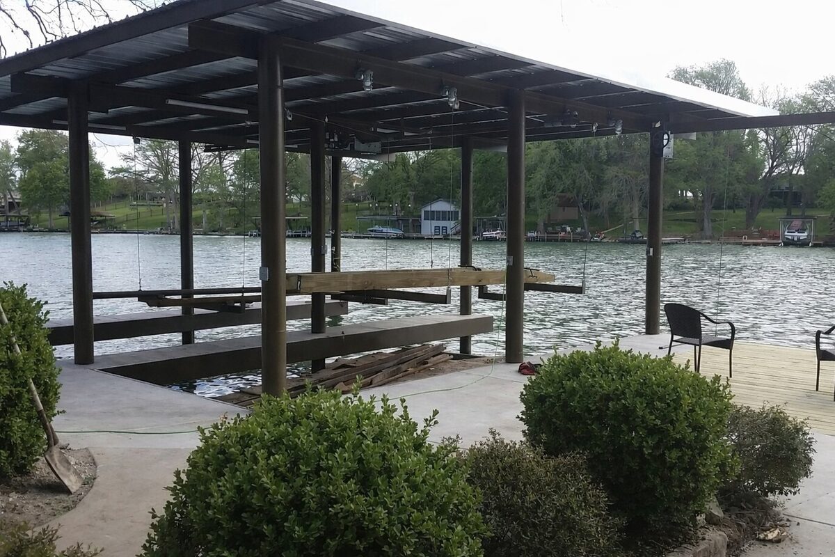 Double boathouse on Lake McQueeney